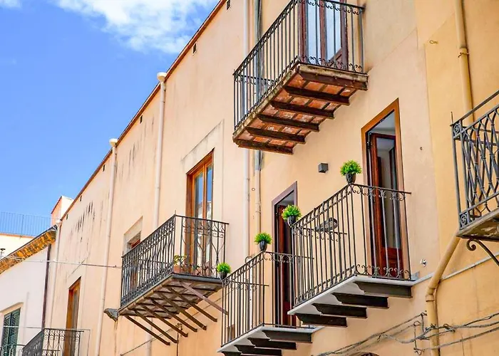 Casa Sul Corso Cefalù